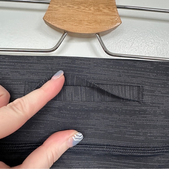 Outdoor Voices • TechSweat 7/8 Zoom Leggings - Picture 7 of 8